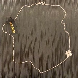 Nostalgii 14K White Gold Lucky Clover Necklace